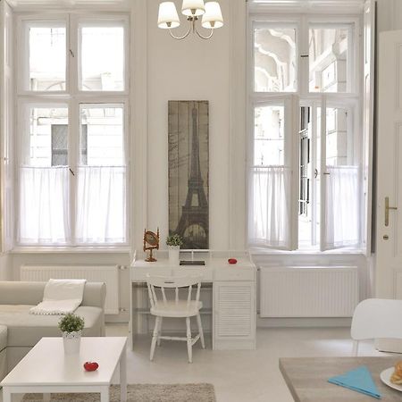 Paris Apartment Budapest Rom bilde