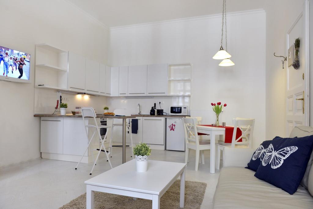 Paris Apartment Budapest Rom bilde